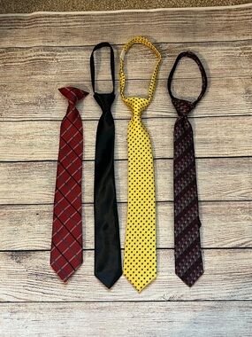 Little Boy’s Lot of Neck Ties